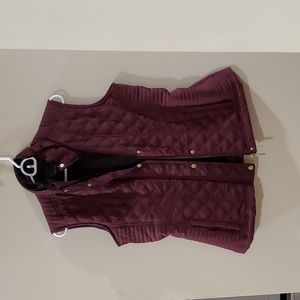 Weatherproof Burgandy Vest Size Medium